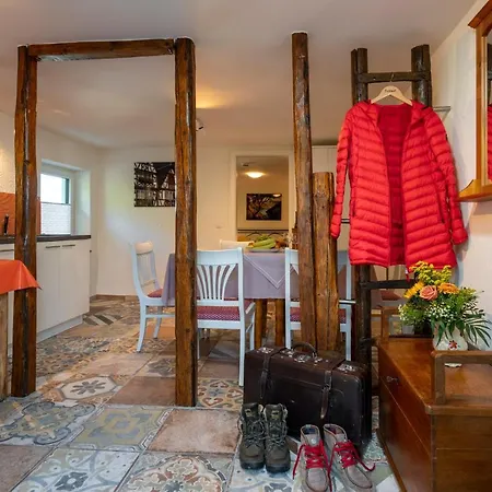 Rote Haus - Hohnemichels * Boppard