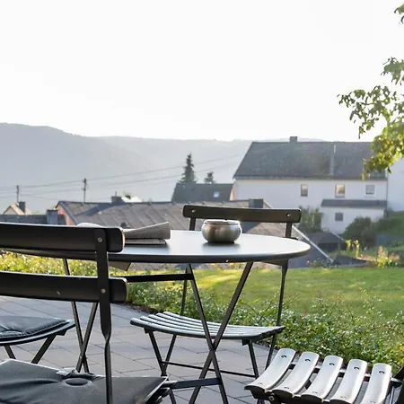 Rote Haus - Hohnemichels アパート *