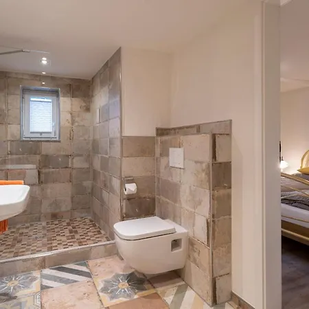 Rote Haus - Hohnemichels * ボッパルト