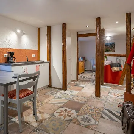 Apartment Rote Haus - Hohnemichels *