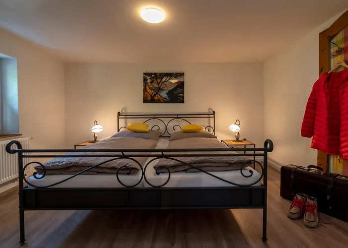 Rote Haus - Hohnemichels 아파트 *